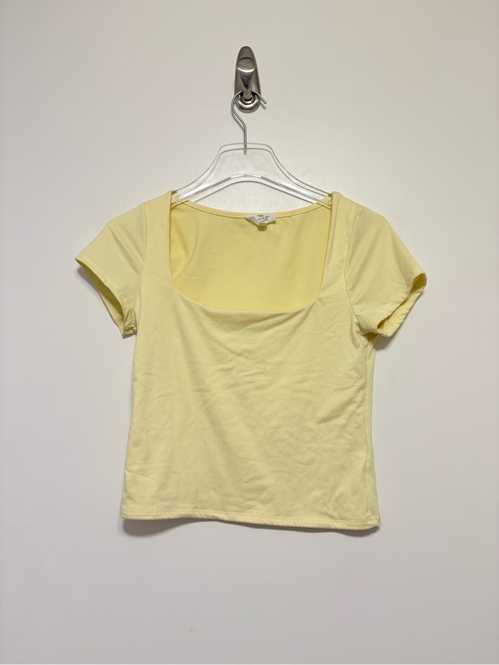 Square Neck Short Sleeve Tee in Light Yellow Medium